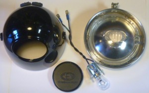CEV bullet head light with a GE fixture for areplaceable bulb