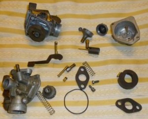 Honda late PC50 carb disassembled