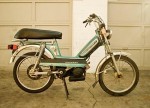 1979 Peugeot 103 SP aqua/black with long seat